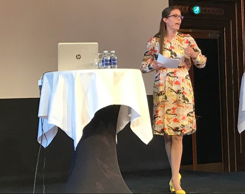 Så går det løs! Lige nu mødes virksomheder, organisationer og politikere til konference om #socialtfrikort hos @danskerhverv. Målet er at få udbredt viden om socialtfrikort, så endnu flere #udsatte får muligheden for at få et bedre liv ved at udføre småjobs #dksocial #dkpol