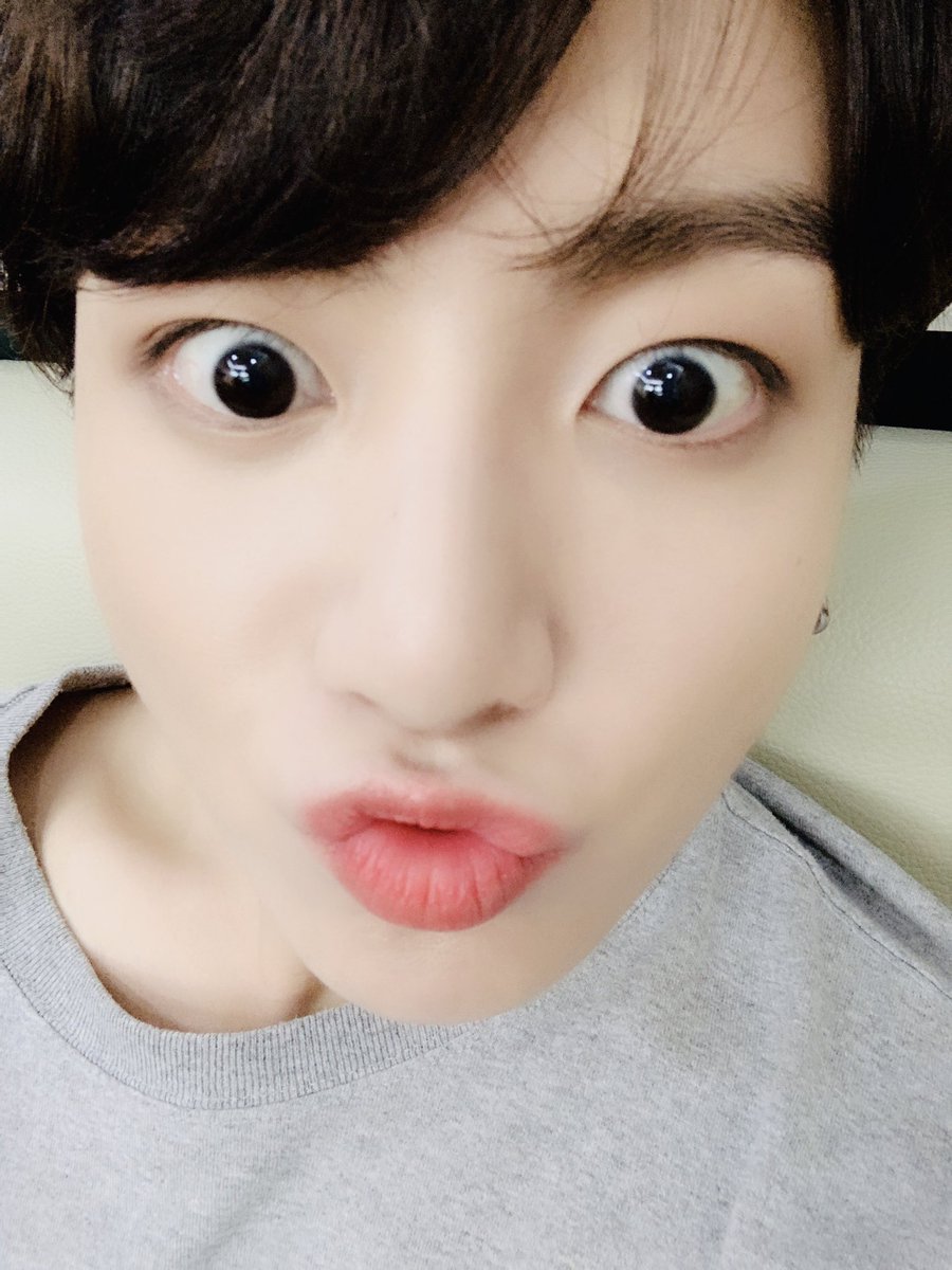 Featured image of post Taehyung Selca Cute See related links to what you are looking for