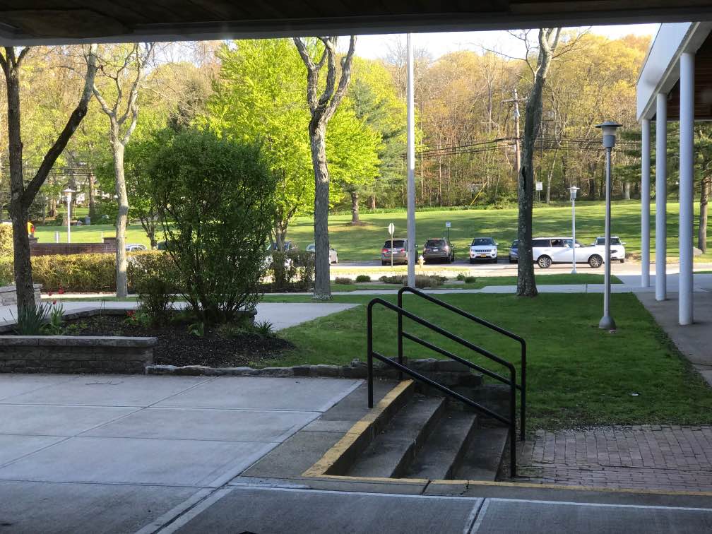 While we were away the view from Chrome Depot got that much better!  Spring has sprung #edtech #chromebook