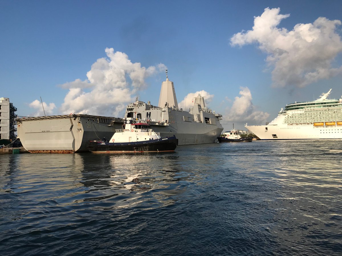 NWSMiami's tweet photo. 4/29: Ships are beginning to arrive for Navy Fleet Week. The USS Farragut and USS New York. Photos by PMO Dellinger #flwx https://t.co/6YUokZGId7