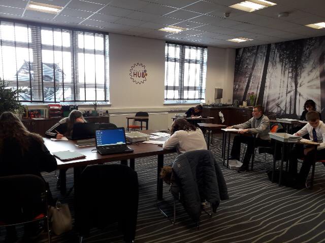 Wallace Hub tweet media