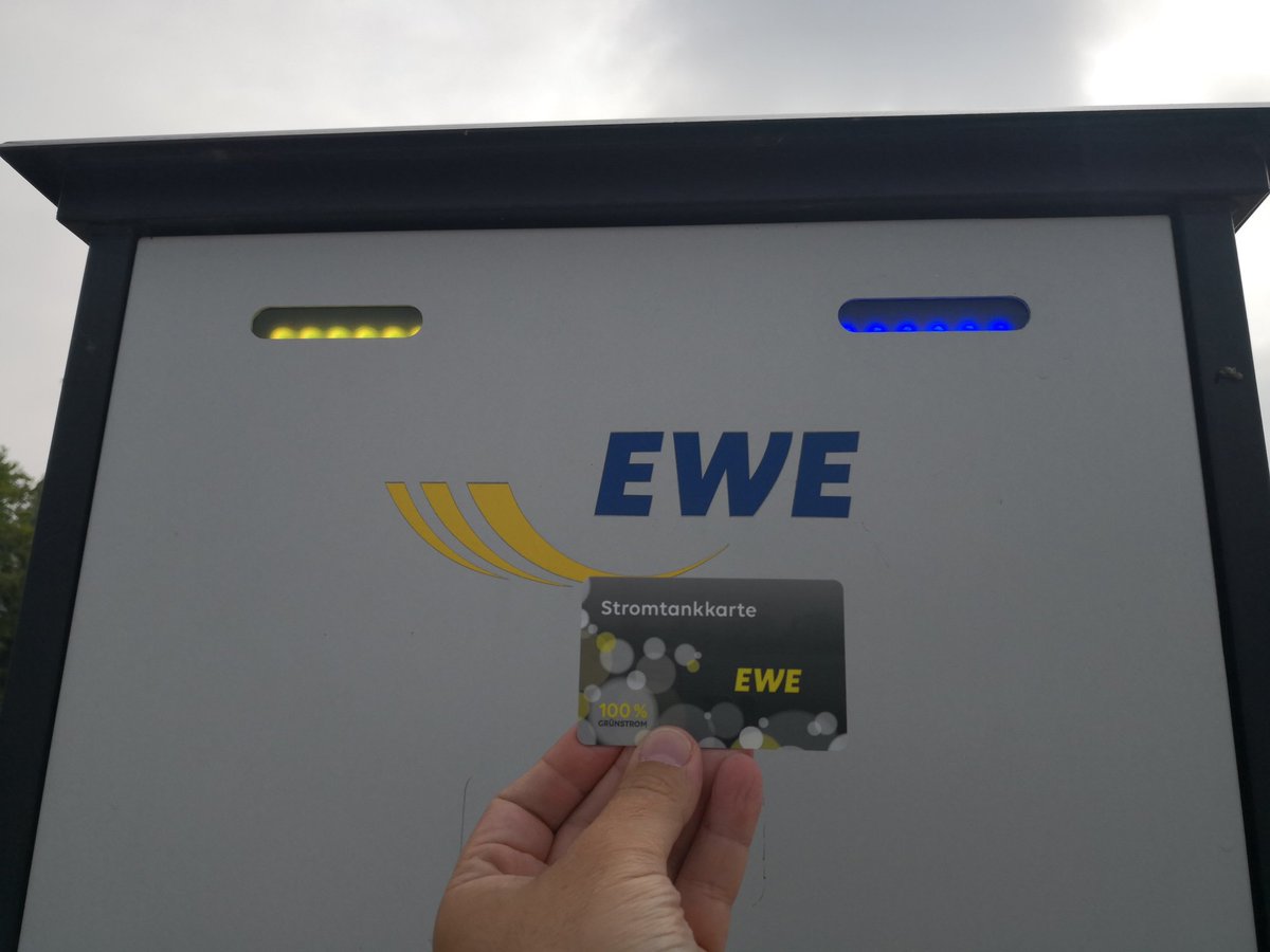 spamy2610's tweet photo. Da freut sich @EWE_AG. @Moin_EWE.
Keine Roaming Gebühren zahlen. Und ich über den schönen Standort hier in https://t.co/iaG1Ew8nwL