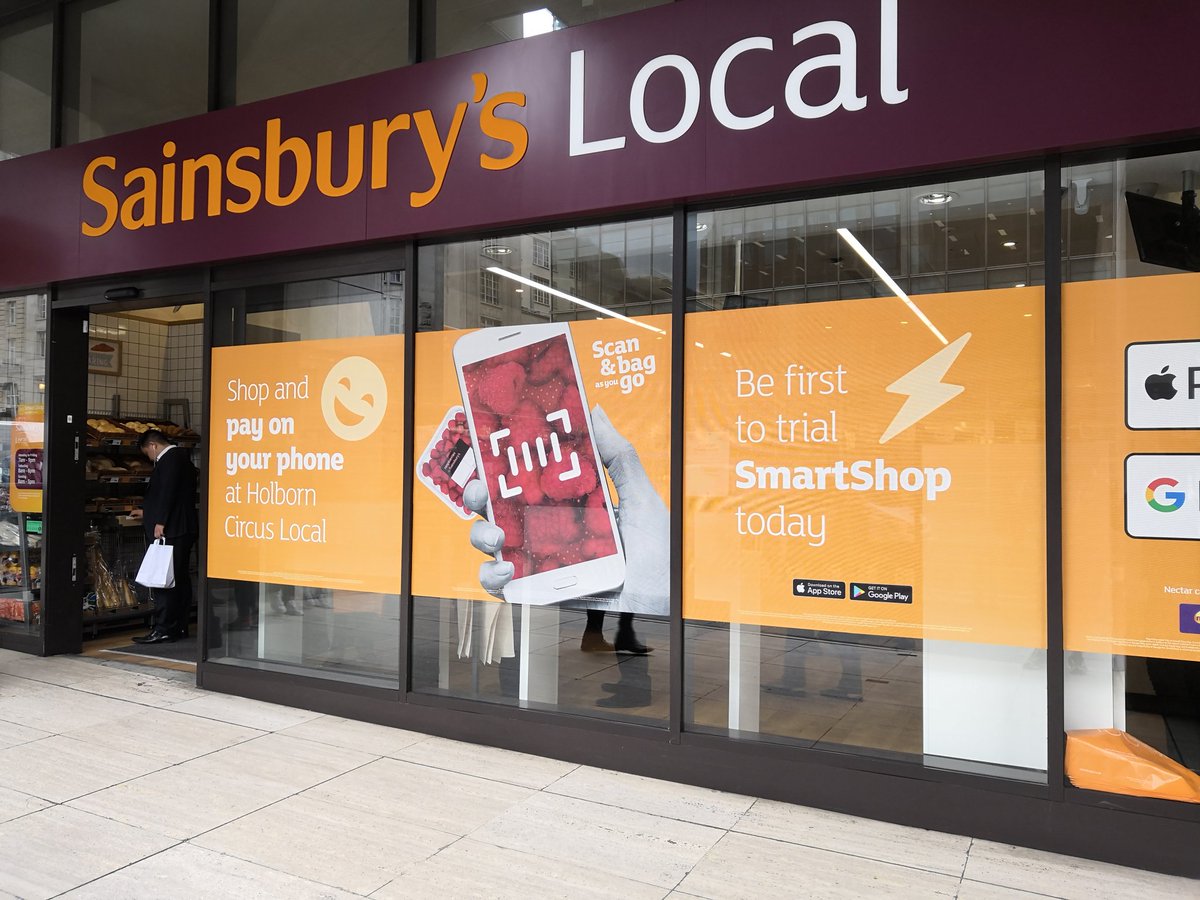 braddle's tweet photo. Well it's done. @sainsburys has its first till free store at Holborn Circus local.
Great work by @SainsburysEng #smartShop https://t.co/qdO4Ig3946