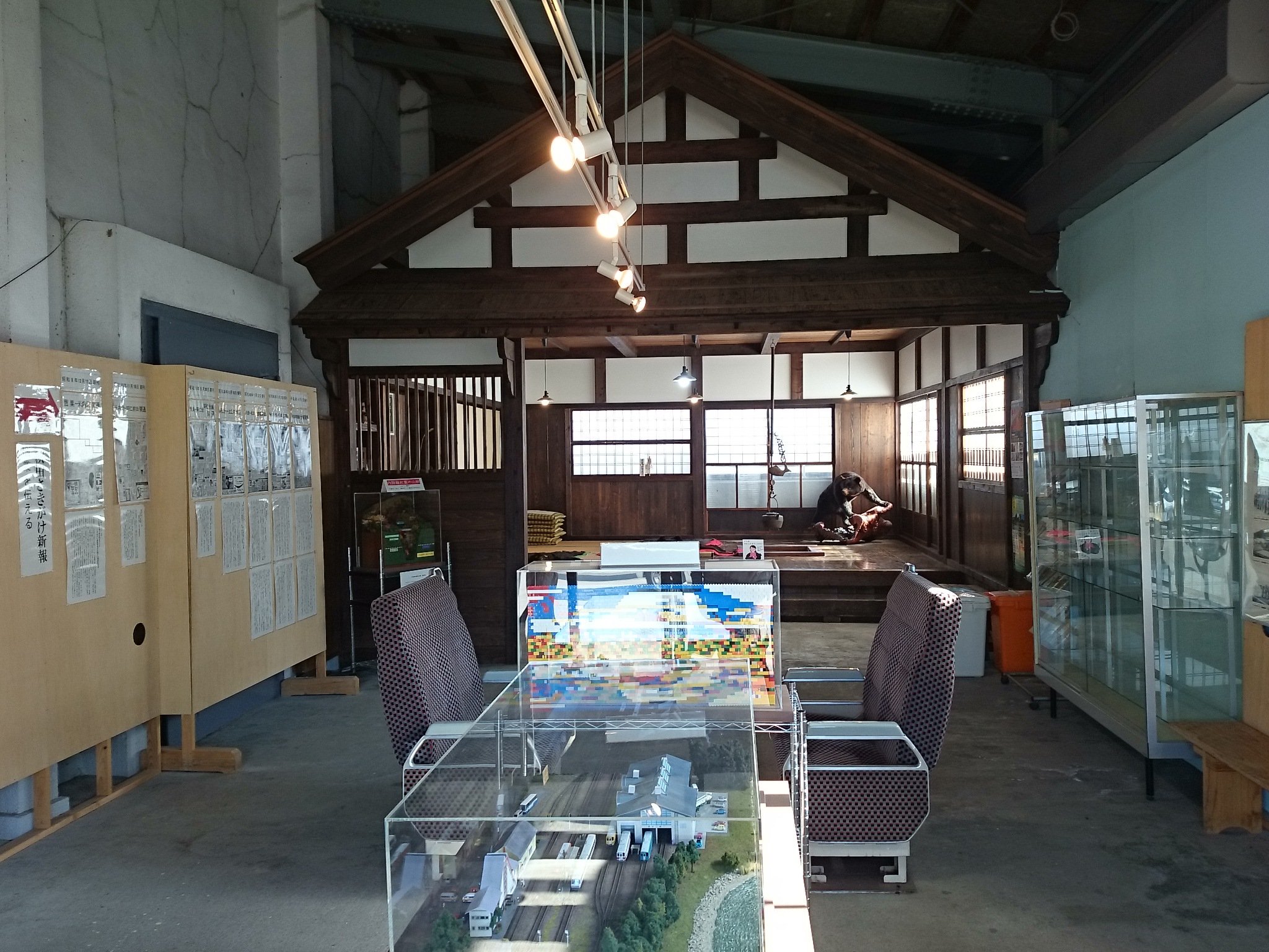 鯖 阿仁合駅前にある内陸線資料館 無料 内陸線に関する展示の他に 阿仁の伝統的な生活がわかる展示も そこに予期せず現れた いらすとや に不意打ちを食らうとともに こんなニッチすぎる用途もカバーする いらすとや の守備範囲の広さに脱帽