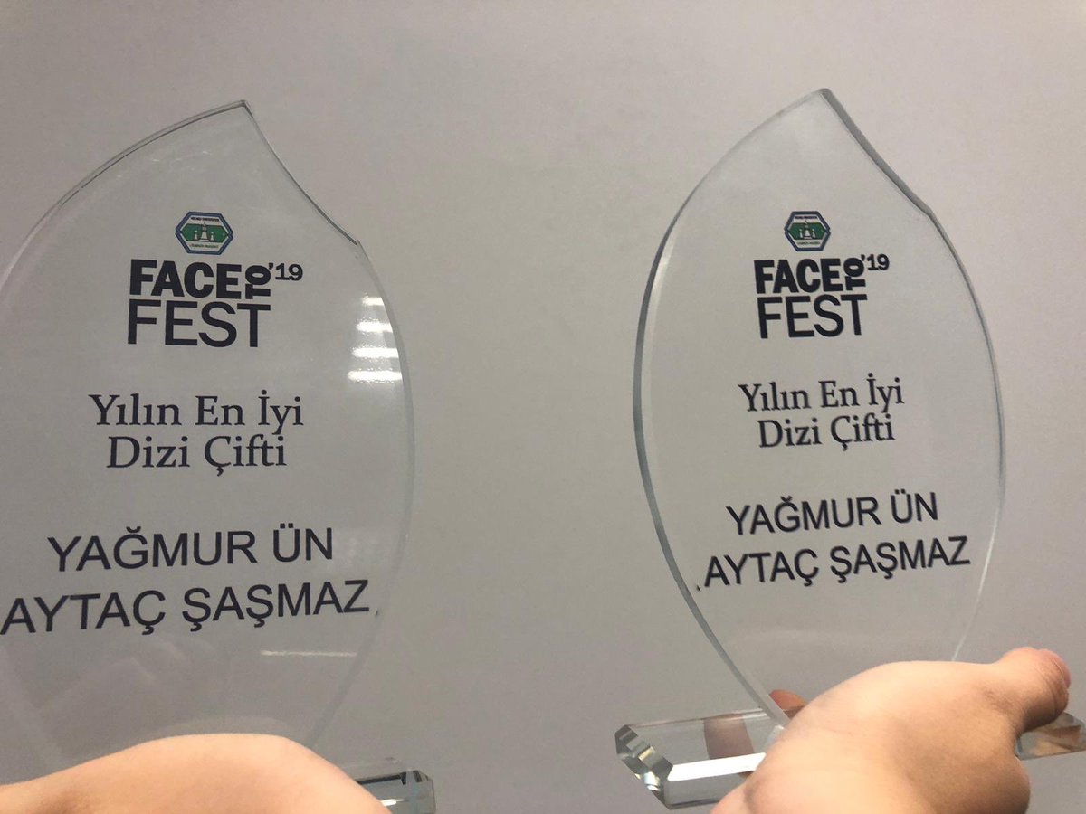 aytacsasmaz's tweet photo. Kocaeli Üniversitesi Liderlik Kulübü 
Fest To Fest Ödül Törenine kaltıkamadığım için özürlerimi gönderiyorum.Herkese desteklerinden dolayı TEŞEKKÜR EDERİZ! 🙏🏻🙏🏻
#feysu https://t.co/Pn17Zq0c2F