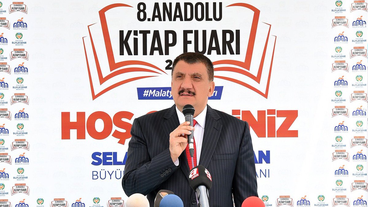 MbbKulturAs's tweet photo. 8. Malatya Anadolu Kitap ve Kültür Fuarımızın Resmi Açılış Törenini gerçekleştirdik. #MalatyaKitapFuarı @Selahattingrkn https://t.co/CEyvJbZ4Nr
