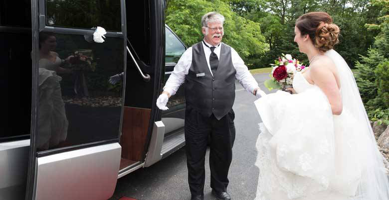 BrentwoodLivery's tweet photo. "Leave the driving, traffic, weather and parking worries to your professional chauffeur." https://t.co/NjIpPEBpTN #KitchenerWaterlooWedding #UnforgettableWeddings #Chauffeur https://t.co/iEsnelZO2O