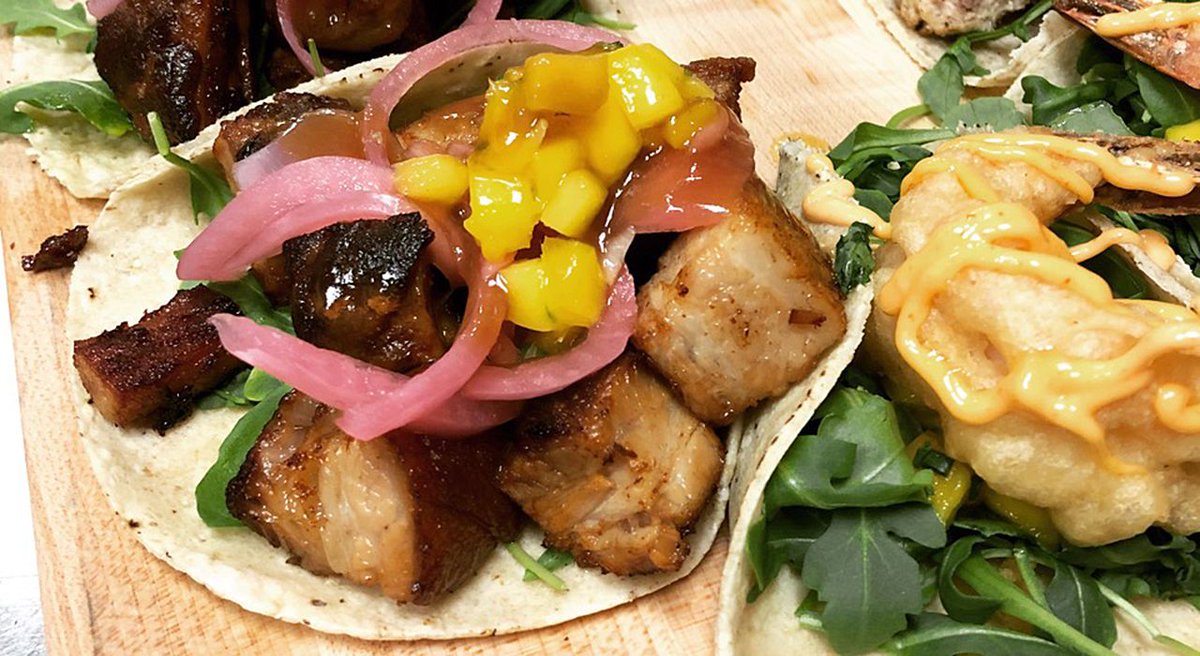 Pop over to Agave Taco and Tequila Casa's chic industrial-style space, choose three of their famous tacos and finish your meal with fried ice cream or flourless chocolate cake! YUM. 😍 #vtrestoweek
buff.ly/2UO3Kcu