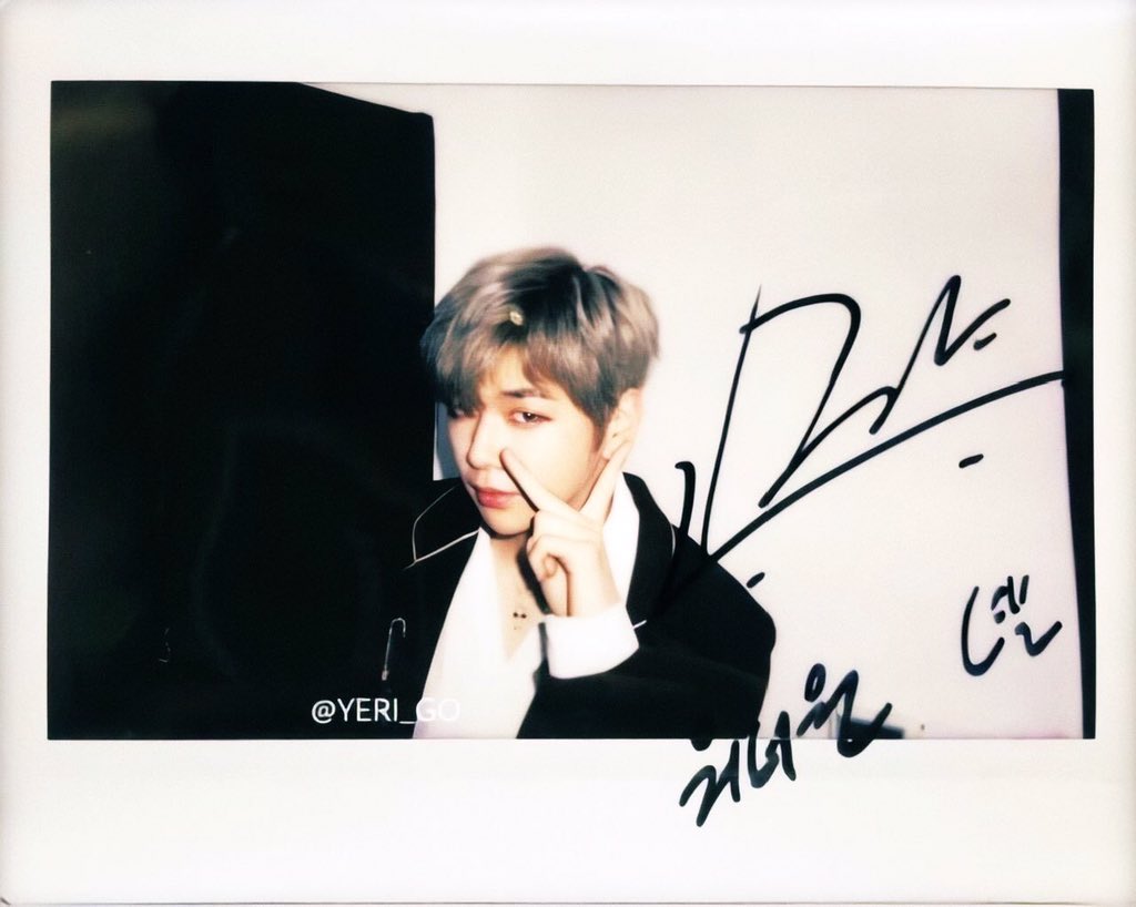 prince__danik's tweet photo. Some collection of Kang Daniel polaroid photos (photo credit to the angel owners) ♡

#1

#강다니엘 #KangDaniel https://t.co/n03ohbUFIB