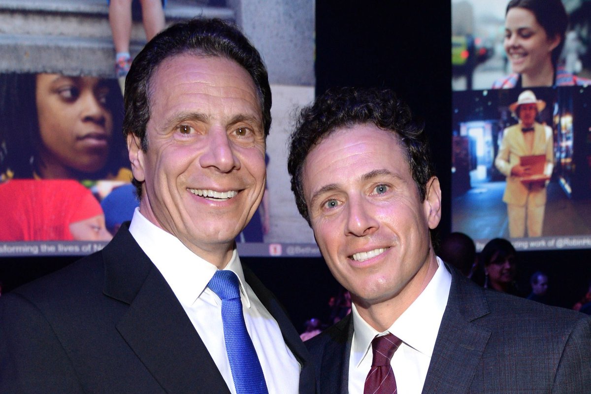 NavyFlyBoyUSA's tweet photo. Has there ever been a pair of more worthless, clueless, pathetic brothers than these 2 lowlife weasels?  I can’t think of any. #maga #tcot https://t.co/z6UGKChAZe