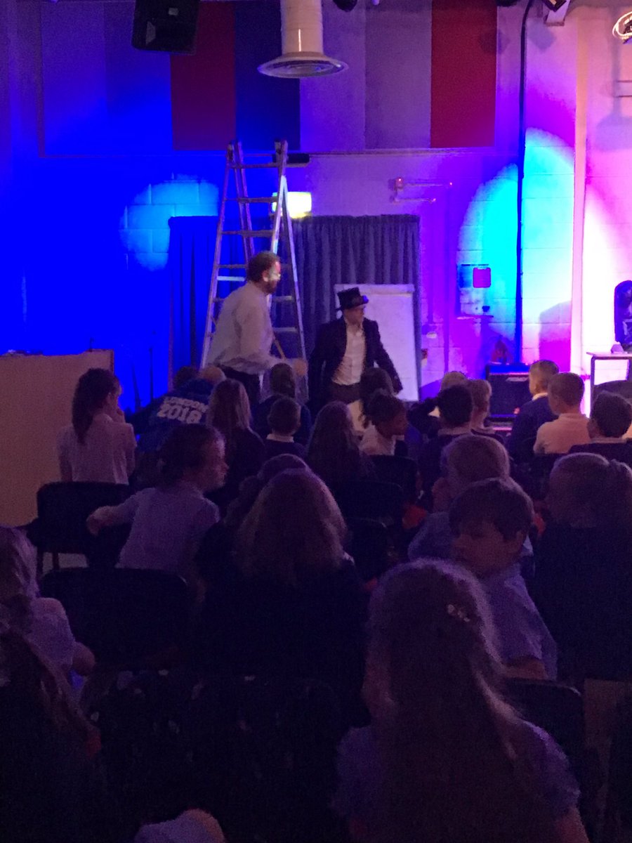 stpaulinus's tweet photo. Y3 had an excellent day at #inspire2learn we can’t wait to tell you all about the many STEM activities we’ve been doing today! https://t.co/eapm8Jlcgh