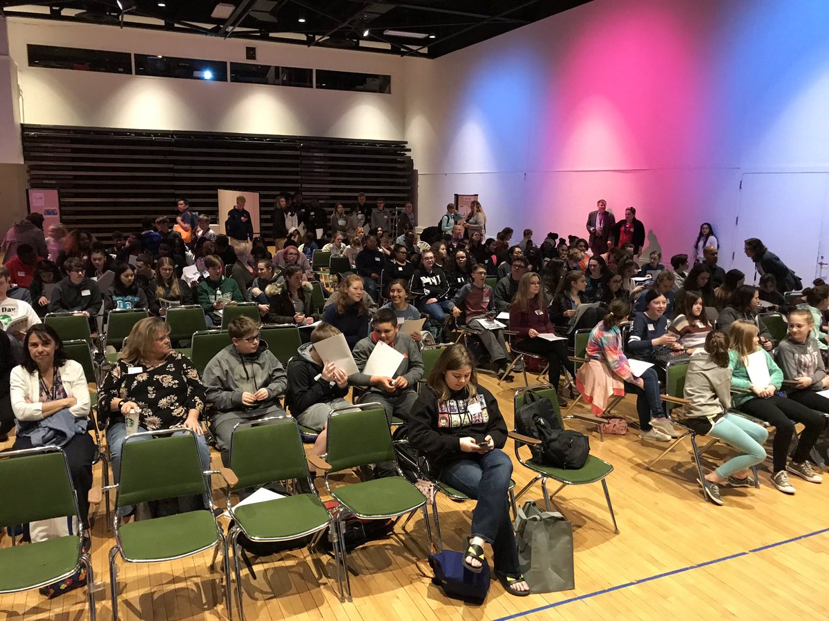TFSHarley's tweet image. Over 150 students and faculty from 11 schools in Monroe and Wayne counties at the 2019 RYCL Youth Climate Summit!! Best. Monday. Ever. #rycl #harley #ccl #pachamama #ROC  #RMSC