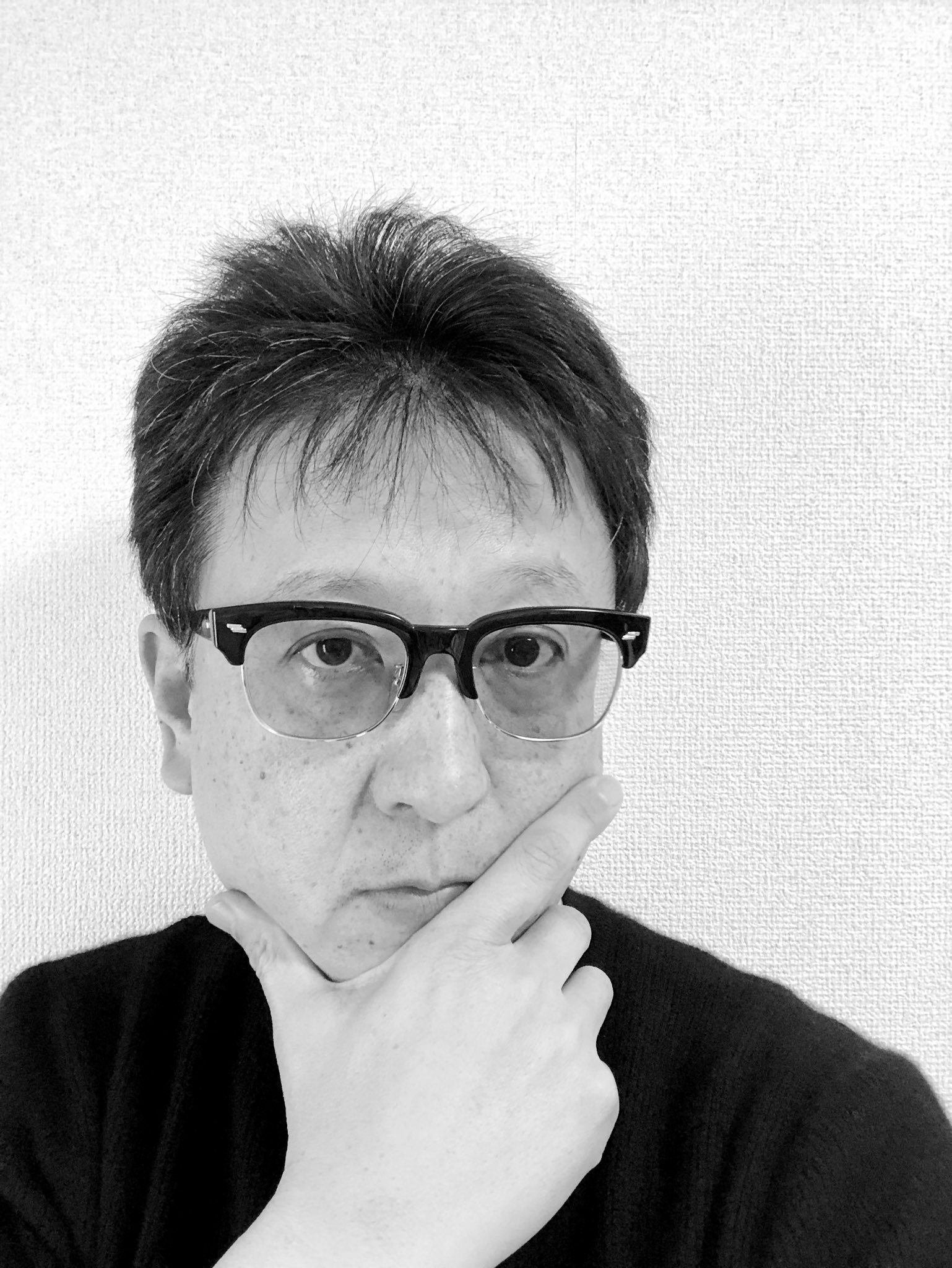 熊本市長 大西一史 Fullyvaccinated そういえば平成最後に最近作ったプライベート用のメガネは憧れの高橋幸宏 さんがデザインしたモデル 紫外線で色が濃くなる調光レンズにしてみました 普段とは随分雰囲気が変わりますが どーしても幸宏さんみたいに素敵