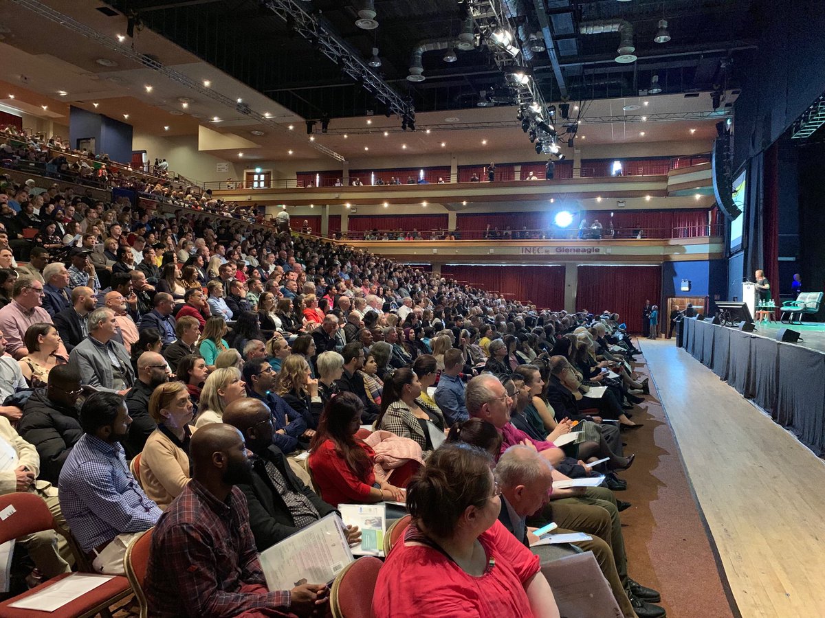 Chairperson judge Tara Burns urged the 2400 people who received Irish citizenship in Killarney today to register to vote, and to vote, in the May 24 referendum on regulation of divorce
