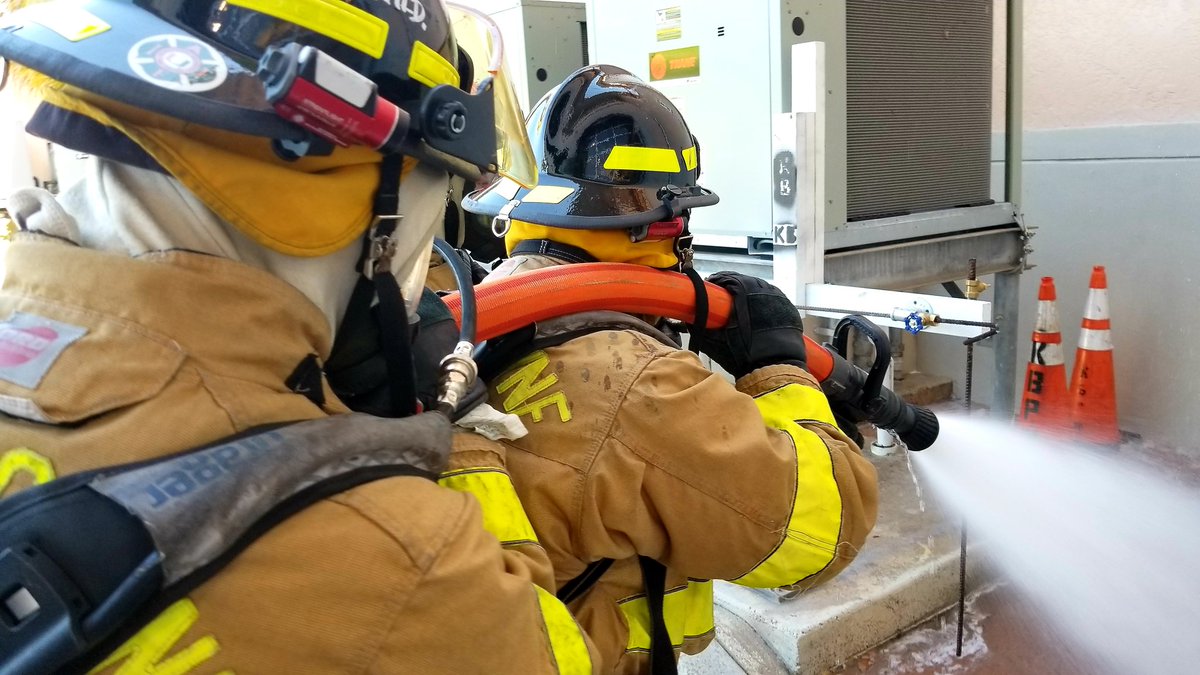 ChiefLang's tweet photo. #KBFR Lt. Conners leads fire crews in a forceable entry drill. We simulate cutting open a door to enter a structure with a fire hose. Priorty one is to save lives! Great work today! https://t.co/BVANpNYvTX