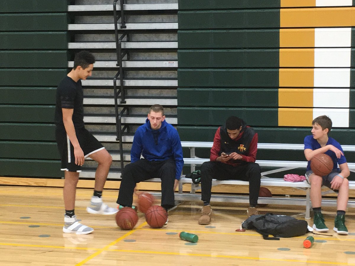 northhoops's tweet photo. Open Gym is BACK! The Spring Edition starts up tonight - games begin at 7pm sharp! Every Monday &amp; Thursday you know where the best, most competitive games &amp; players will be. #OffSeason #EAT #WinnersCourt https://t.co/m5BIcwO9w3