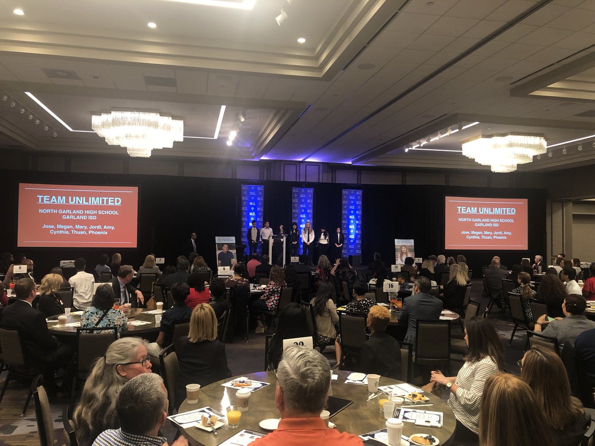 DallasCoPromise's tweet photo. Students from North Garland High School help us kick off the Promise High School Leadership Awards. #dallas #collegepromise https://t.co/xmCopJcAEx