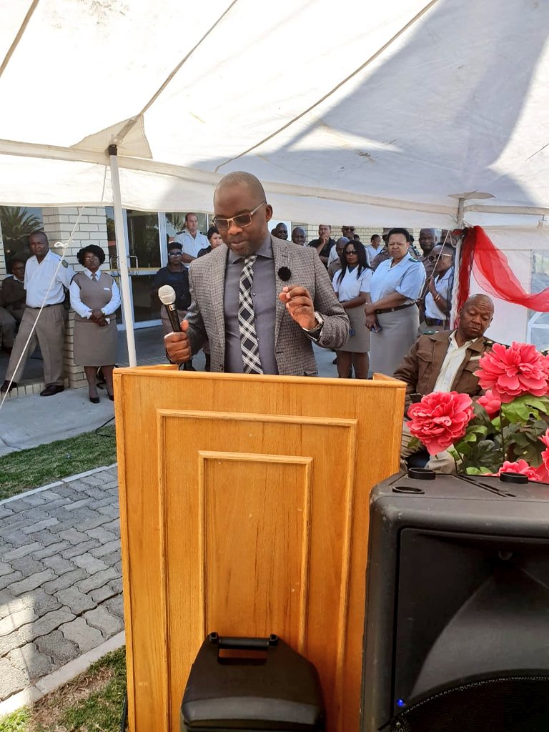 AdvocateMasutha's tweet photo. Today we officially opened the newly upgraded Standerton Correctional Centre.  The project, which commenced in December 2013, has increased the bed space capacity at the centre from 500 to the current 1 486 inmates. https://t.co/EQVl2BaWMU