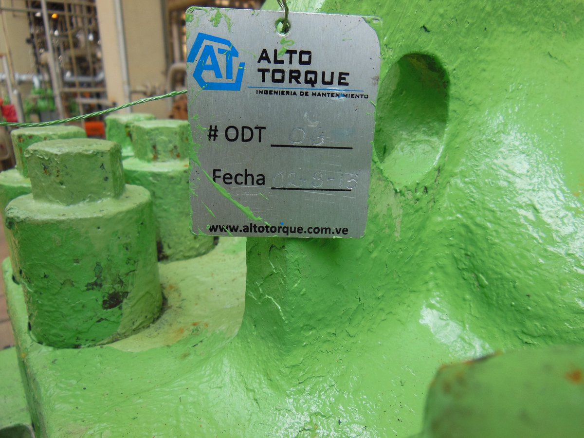 ATGroup_net's tweet photo. Interesado en saber la relación entre las fugas en bridas y la lubricación de los pernos?, contáctenos para una charla técnica in company sin costo, https://t.co/zO12uKn8WZ, #asme #altotorque #atgroup #atlascopco #bolting https://t.co/vSH05joorV