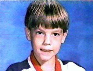 TrueCrimeTime2's tweet image. Christopher Byers, Stevie Branch and Michael Moore were gruesomely murdered on May, 5 1993. 

Nearly 26 years later, their murderer(s) have still not been captured.