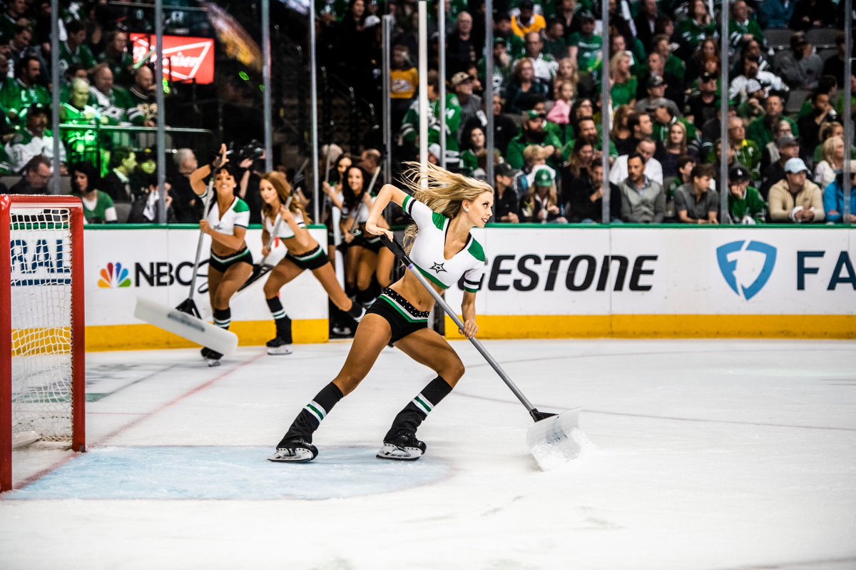 Another STARS playoff game tonight! We couldn’t be more excited... as you can tell from these photos! Round 2 Game 3 going down at 7pm! 🏒⭐️💚🤩 #beloudweargreengostars #stanleycupplayoffs #NHL #icegirls #DSIG #wewantthecup