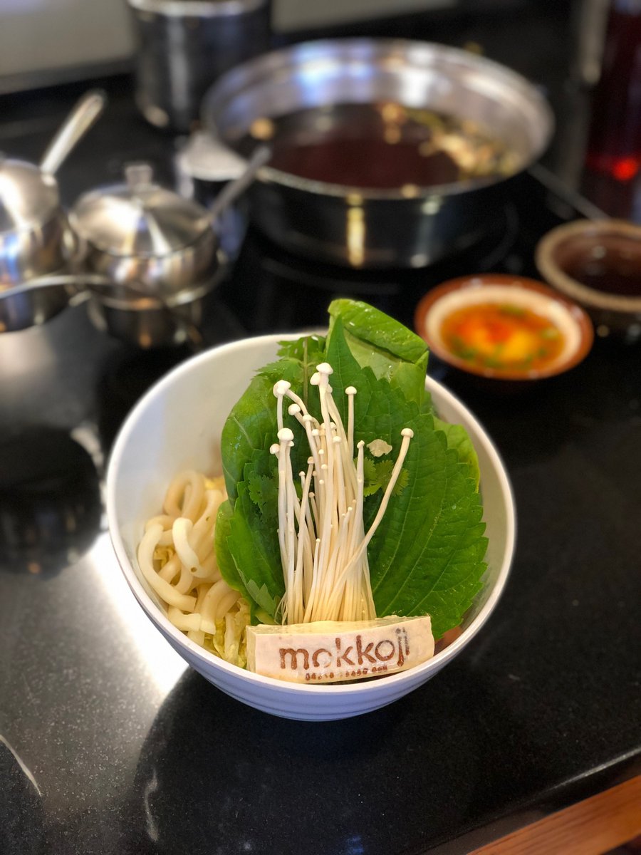 helena_czo's tweet photo. Where are our Shabu Shabu fans? π΅ @mokkoji_shabu
#shabushabu #shabu #mokkoji #shabuislife #irvine #orangecounty #ocrestaurant #ocfoodie #foodie #nomnom #yelpoc #restaurant #asianfood #rawmeat #soup #oceats #california #socal #hotpot #eeeeeats #foodbeast #meat #hungry #yummy https://t.co/Uw3zl5l8vH