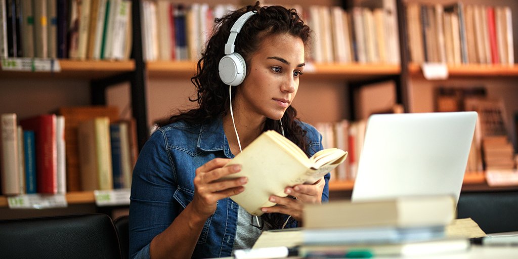 SG_informatica's tweet image. Keep your student up to speed in the classroom with a high-performance laptop powered by an 8th Gen Intel Core i7 processor. sginformatica.com.ar