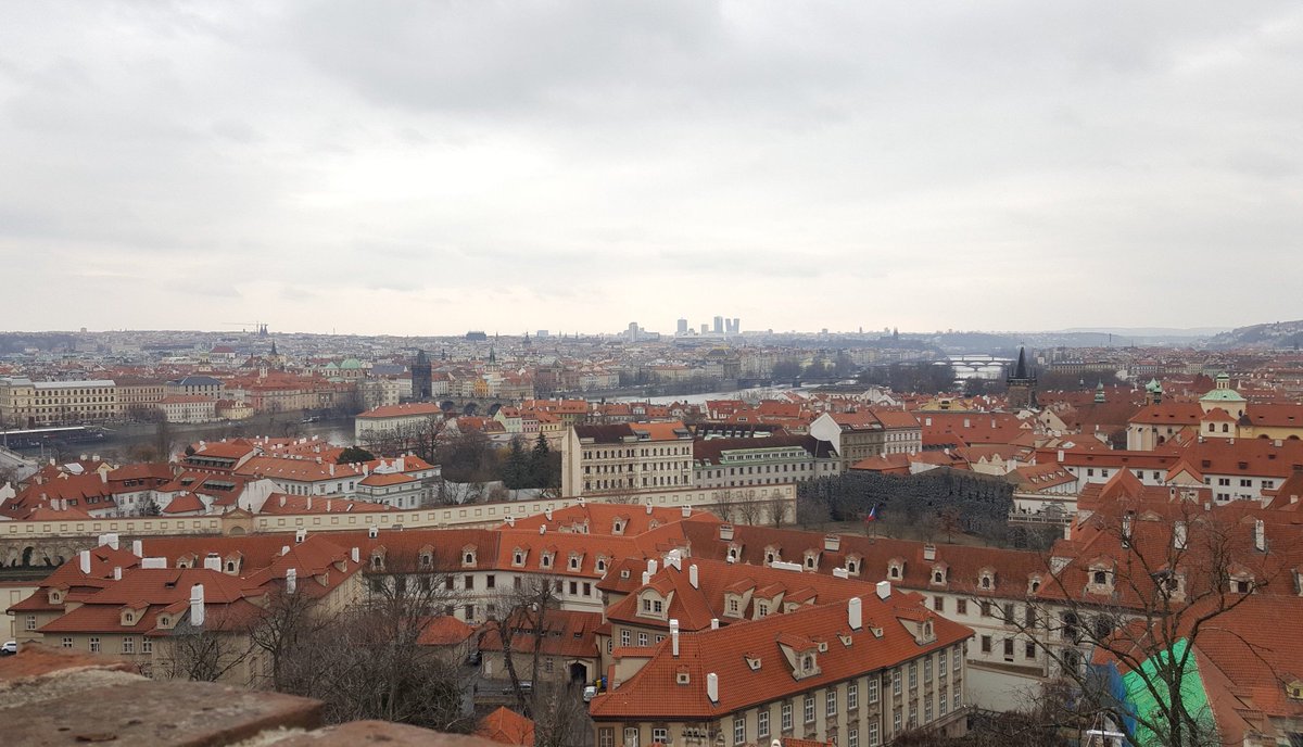 Have you ever been to Prague Castle? 🏰 This is one of the many views from atop the hill which the castle stands!
.
.
.
#prague #praguefood #praguecastle #czechrepublic #travel #travelphotography #travelblogger #explore #traveltherenext