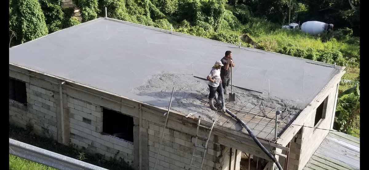 Reparar grietas en techos de cemento