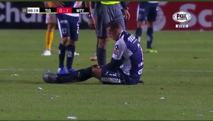 alber7__'s tweet photo. En la semana aprendí que en la vida hay que ser más Nahuel, tener esperanza y luchar por lo que quieres aunque todo esté en contra.
Evitar ser Funes Mori, creer que todo te cae del cielo y engañar para conseguir las cosas
#LeccionesDeFutbol https://t.co/EnzE35IN40