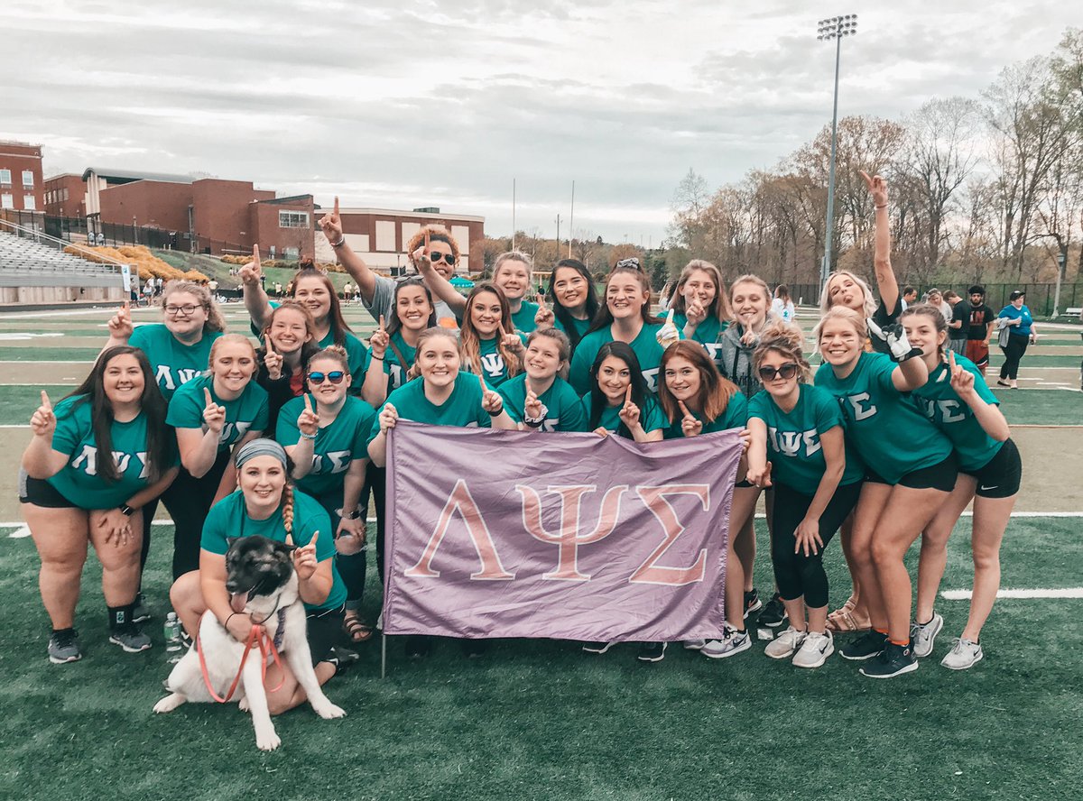 LambdaPsiWLU's tweet photo. GREEK WEEK CHAMPS FOR THE SECOND YEAR IN A ROW💜🌸💙🏆 https://t.co/KRkqmy1Wn5