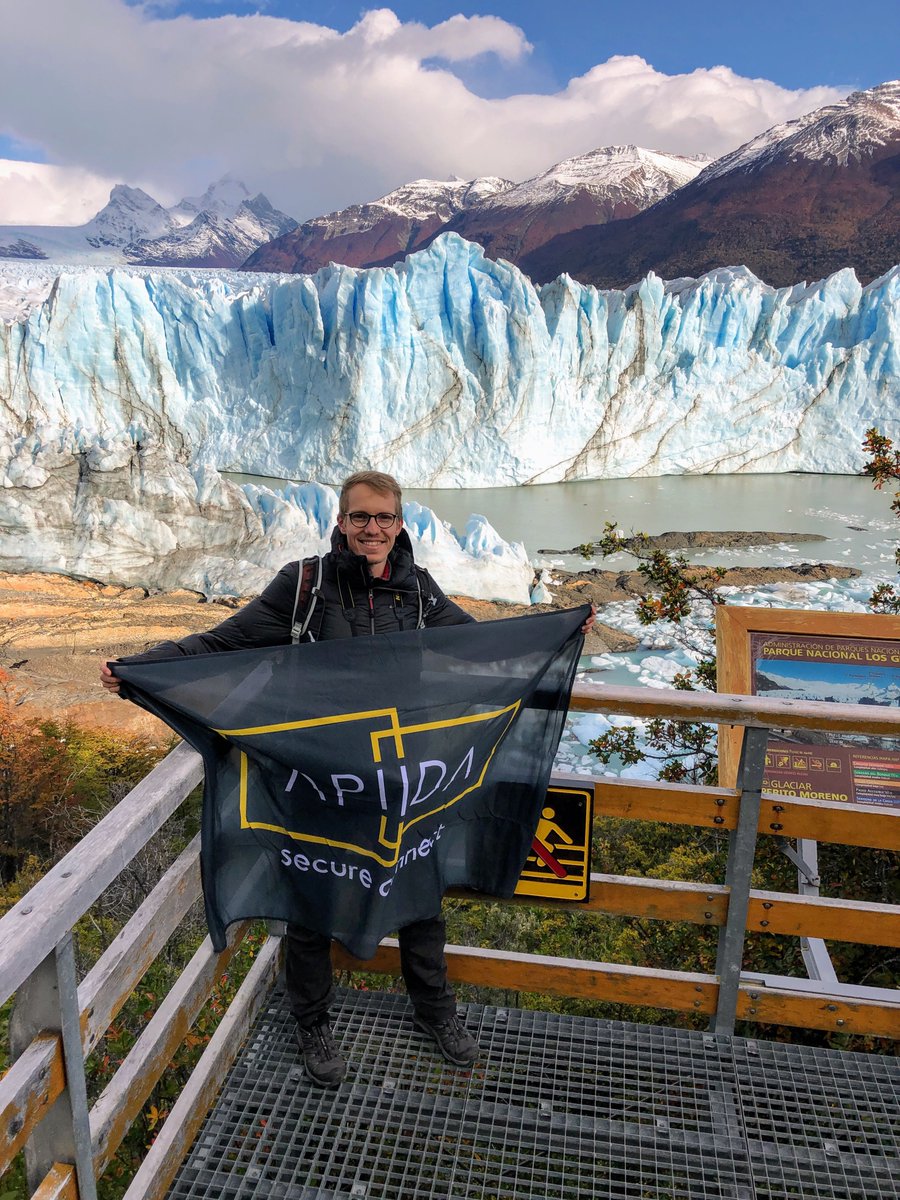 APIIDA_AG's tweet photo. Our colleague Timm travelled to the #PeritoMoreno glacier in #Argentina. The height of the glacier is more than 60 meters and looks very massive. Follow Timm (and our flag) on his world trip. #workingatAPIIDA #worldtrip #APIIDAworldwide #travelling #travel #backpacking https://t.co/1PHH3192cP