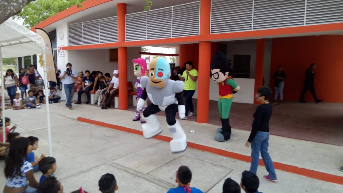 PaseoVerde's tweet photo. En el #DiaDeLaNiñez cientos de niñas y niños bailaron y concursaron con mucho entusiasmo en el Show de los #TeenTitansGo de @Botanas_Picorey y los chiquitines se llevaron varios regalos y productos. https://t.co/YcFqxFf4QA
