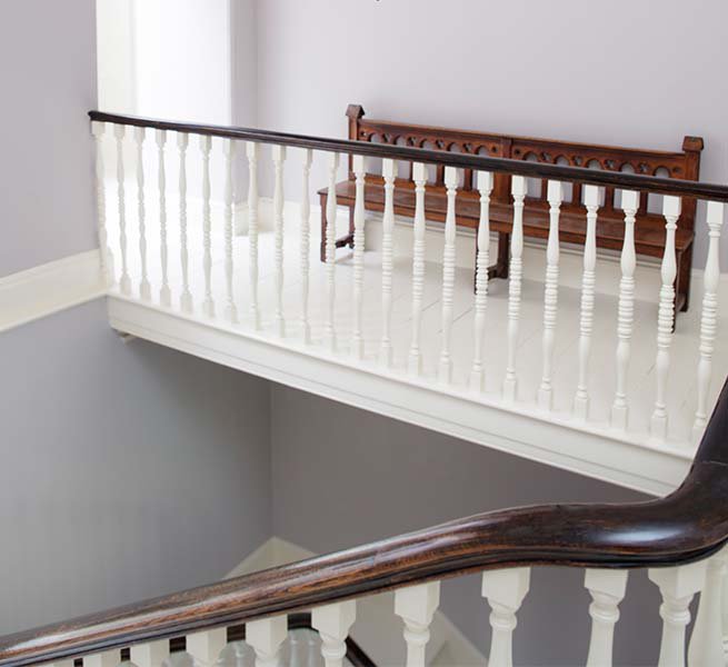 colourstandards's tweet image. We love colour and neutrals, of course! A calming staircase in Lavender Grey &amp;amp; White.
Available online &amp;amp; our first 2 stockists! Chic et Tralala, Sevenoaks &amp;amp; The Hackney Draper, London.
#britishcolourstandard #colour #interiordecoration #luxurypaint #madeinengland #history
