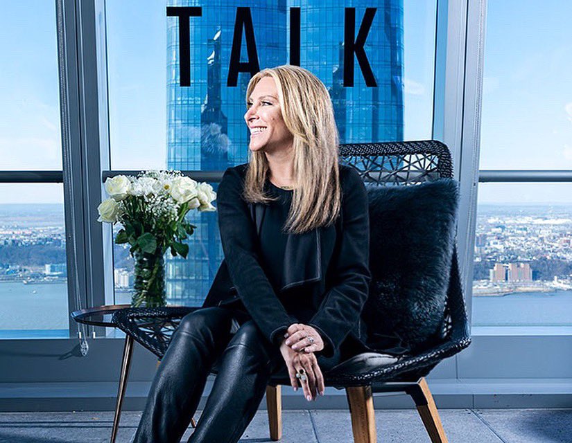 ShelleyZalis's tweet photo. When I followed the rules—I came in early, I stayed late, I was a team player—I got the worst job review of my life. And that’s when I realized I needed to break the rules and create my own. Read more from my article with @worthmag: https://t.co/rnaXbmFmO4 https://t.co/OrT43y8vAc