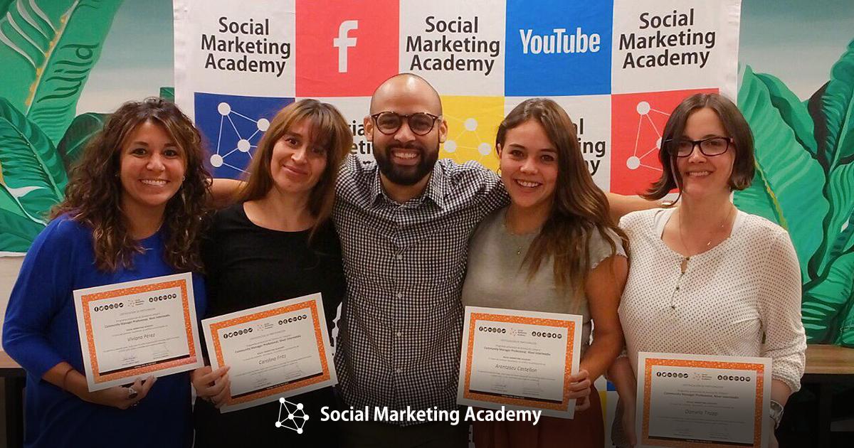 SMA_Chile's tweet image. Alumnas de nuestro Plan Community Manager, que paso a paso crecieron en cada nivel.👏🏼
.
📣Éxito en cada proyecto y objetivos por cumplir chicas
.
¡Ya tenemos próxima fecha para nuestro Plan Community Manager! visítanos en socialmarketingacademy.cl
