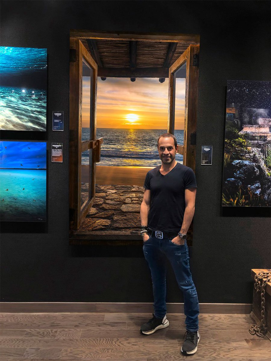 Cancunissimo1's tweet photo. @pepe_soho presenta un viaje a tres santuarios naturales de México 👏 😍

En #Tulum, evocó las Mariposas #Monarca, de #Michoacán; las 🐋Ballenas Jorobadas de #BajaCaliforniaSur y las Luciérnagas de #Tlaxcala. #ArtWithme,👇 
 
https://t.co/KTBJPKvGmK https://t.co/ugzG5hIjOW