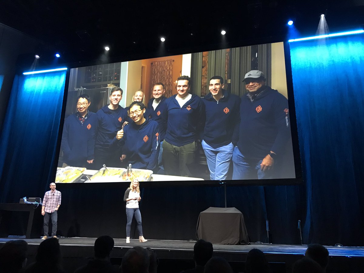 katacontainers's tweet image. Our own @Amy_Jaklich keynoting #OpenInfraSummit! Amy believes in the power of open collaboration and that #TheFourOpens (source, design, development and community) are fundamental to establishing good governance models for open source projects. Spotlight on #KataContainers! ✨