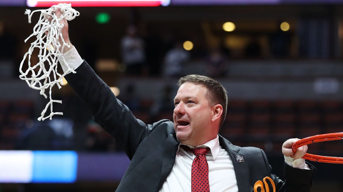 gunsupnation's tweet photo. BREAKING: Texas Tech and head basketball coach @CoachBeardTTU have reached a new contract agreement!

Details have yet to be released, but sources are reporting a new 6-year contract. https://t.co/7HjU595nu5