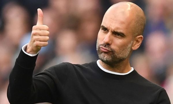 FichajesDigital's tweet photo. Guardiola acepta 3 fichajes totales del Valencia CF en el Manchester City https://t.co/e1NsQHPUnX https://t.co/qlZ8yaEZ6x