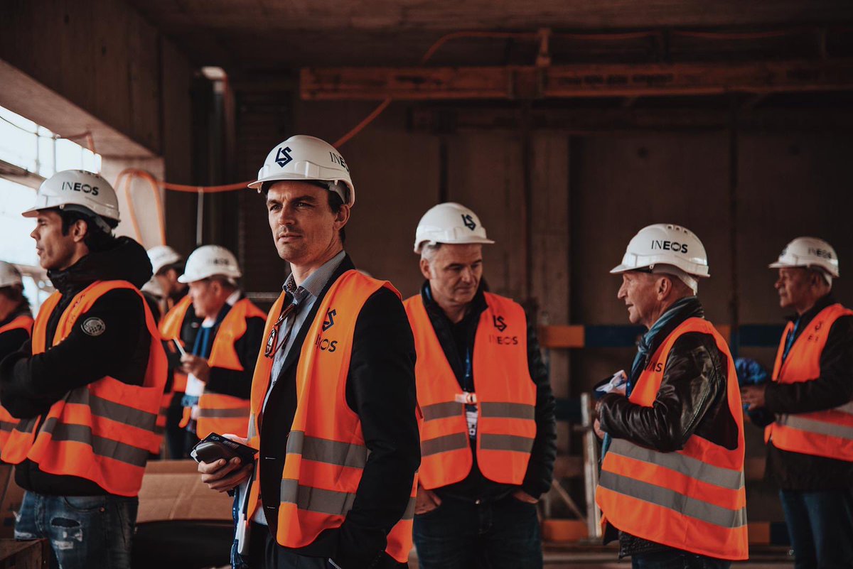 LS_OutOfContext's tweet image. Quoi de mieux que nos anciennes légendes pour présenter les nouveaux maillot 2019/2020 ? 🧡