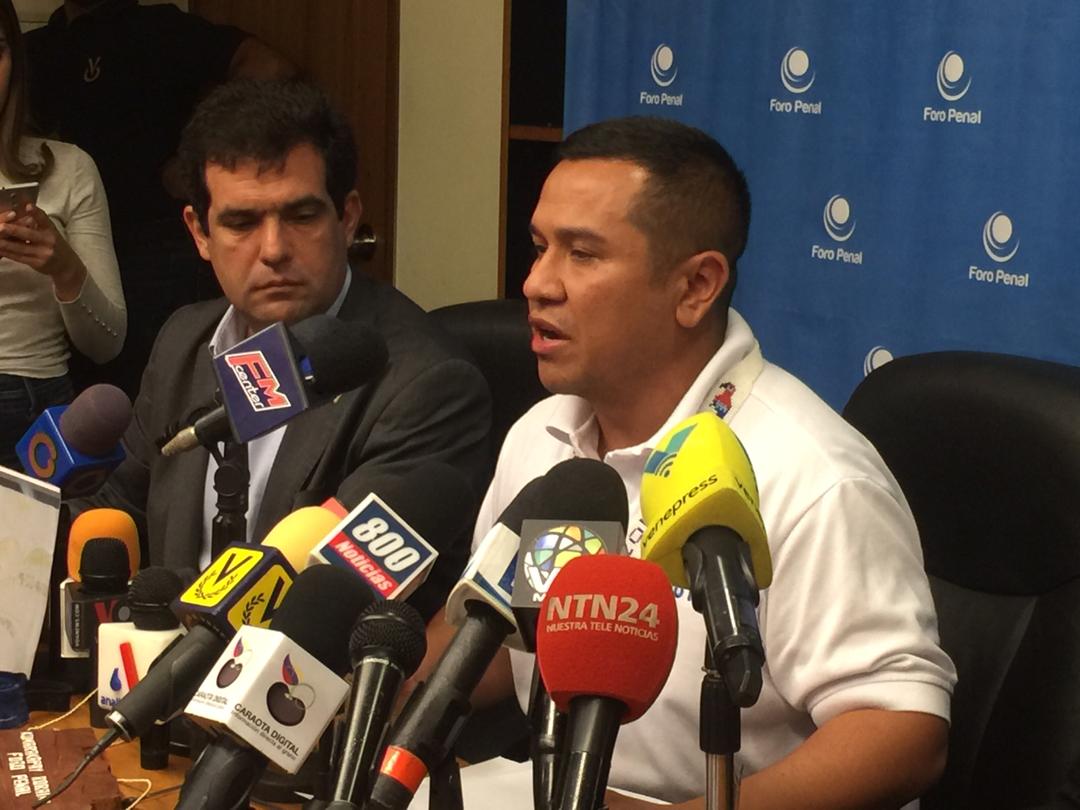 Olnar Ortiz, abogado del Foro Penal en el estado Bol&iacute;var, denunci&oacute; que en  los hechos violentos del pasado mes de febrero... | NTN24 Venezuela |  Scoopnest