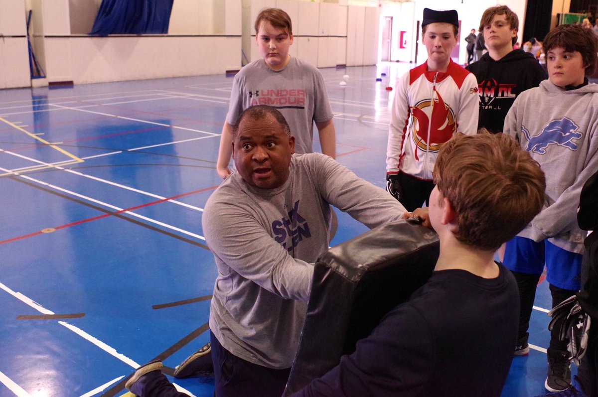 StFXFootball's tweet photo. Members of the X-Men Football Team had a great time this past weekend in Newfoundland putting on a football camp in partnership with Avalon Minor Football! 

#HailandHealth
#StFX https://t.co/zhCpbhYXeT