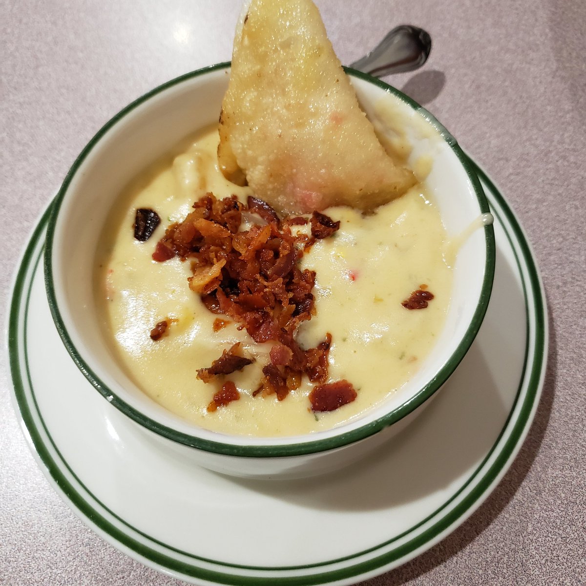 MagicalBuffet's tweet image. Guess what? This weekend I finally got to try Ribbon Cafe's Chowderfest winning chowder! It was so delicious. #chowderfest #eatlocal #livebspa #foodporn