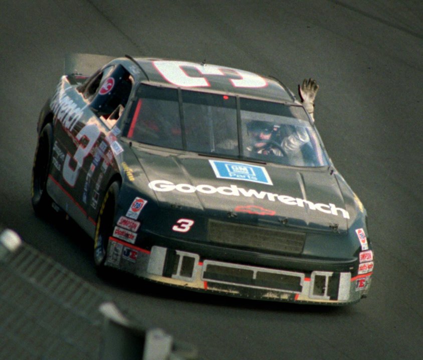 Happy Birthday to the late great Dale Earnhardt. 
