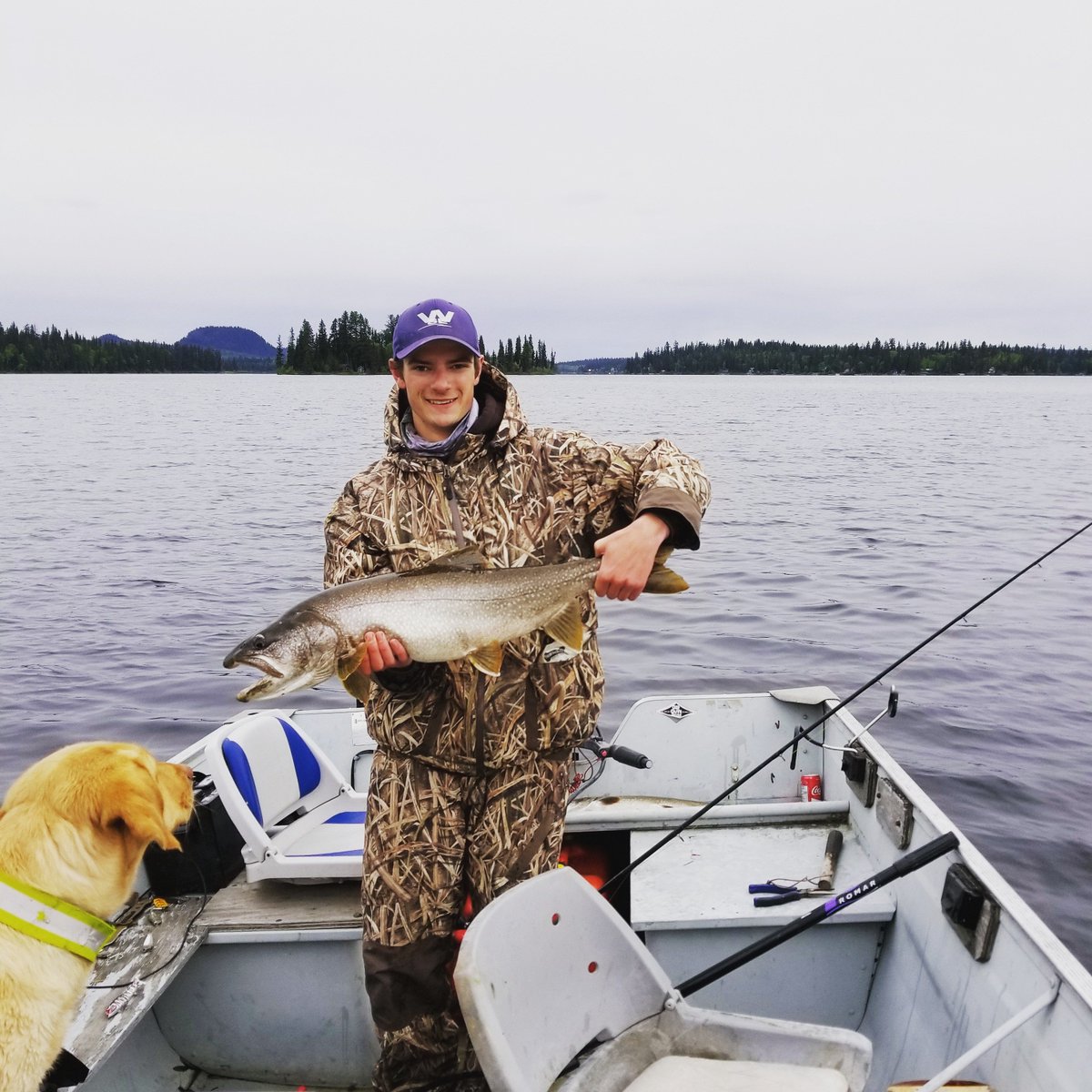 anglersatlas's tweet photo. Member TannerNahulak with a nice laker, "Beautiful laker from last fall #catchandrelease" #laketrout #laker #anglersatlas #mycatch https://t.co/XssLmTPxzE