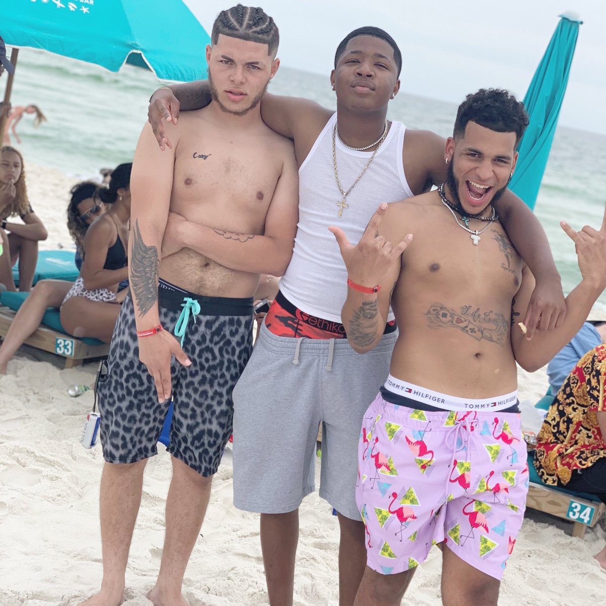 himel_andre's tweet image. Life’s a beach, but I appreciate her 🥰 #SpringBreak2k19 #PCB