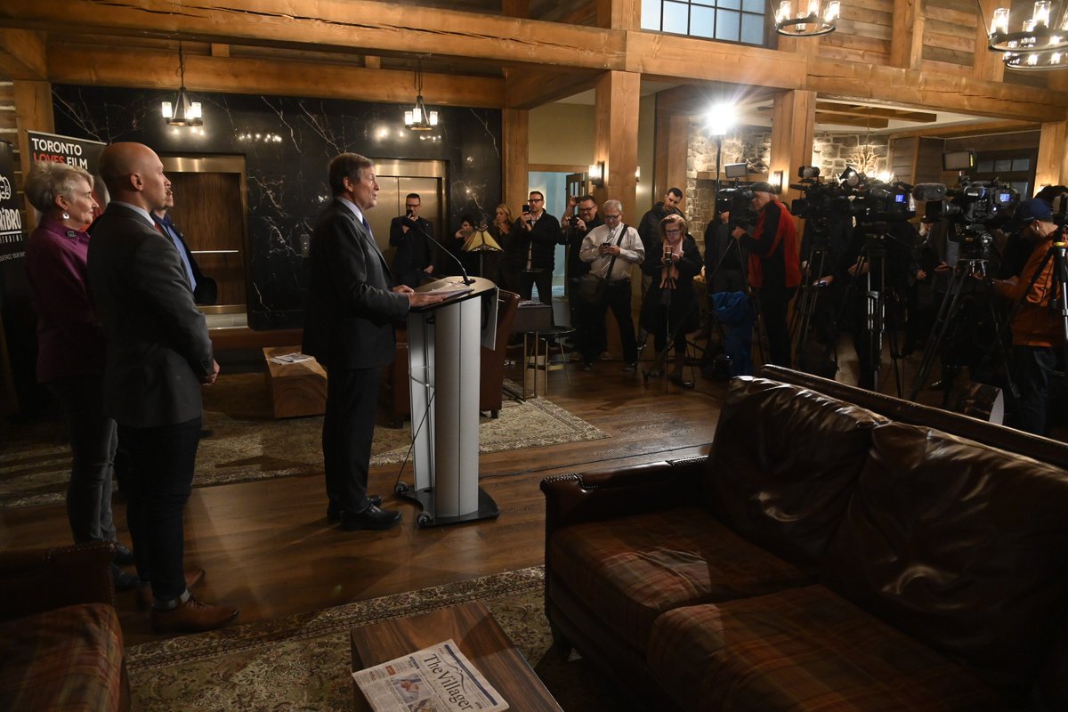 JohnTory's tweet photo. I know this mission will help us to win production mandates and jobs for Toronto and I look forward to a busy few days in L.A. We have tremendous talent in Toronto - the people, the skills, the experience. I look forward to watching it grow. #xoTO https://t.co/94XLk2YsH6