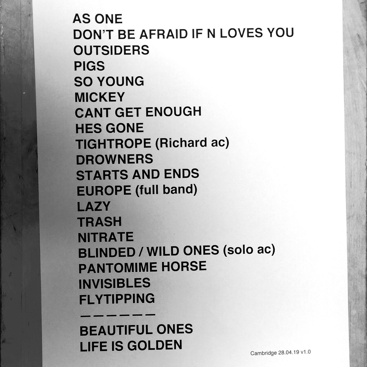 suedeHQ's tweet image. "Thanks to the Suede Army for making this such a fantastic and emotional tour. Your energy and passion and love has never been more inspiring. 

There is no us if there is no you." - BA

Read all about it: tquiet.us/SLR