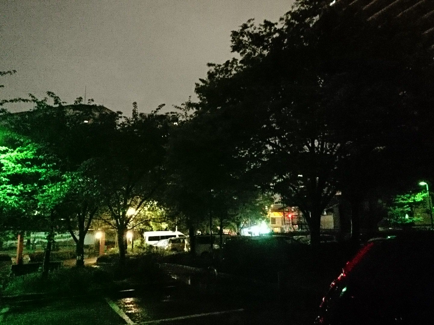 Manaboon Aqua 大阪ウェーイ 下福島公園駐車場に到着 夜間料金 00 8 00まで400円らしいよ 車中泊によいんやって知らんけど 笑 さぁ 飲みにいきますか T Co Cqqlqm0pvf Twitter